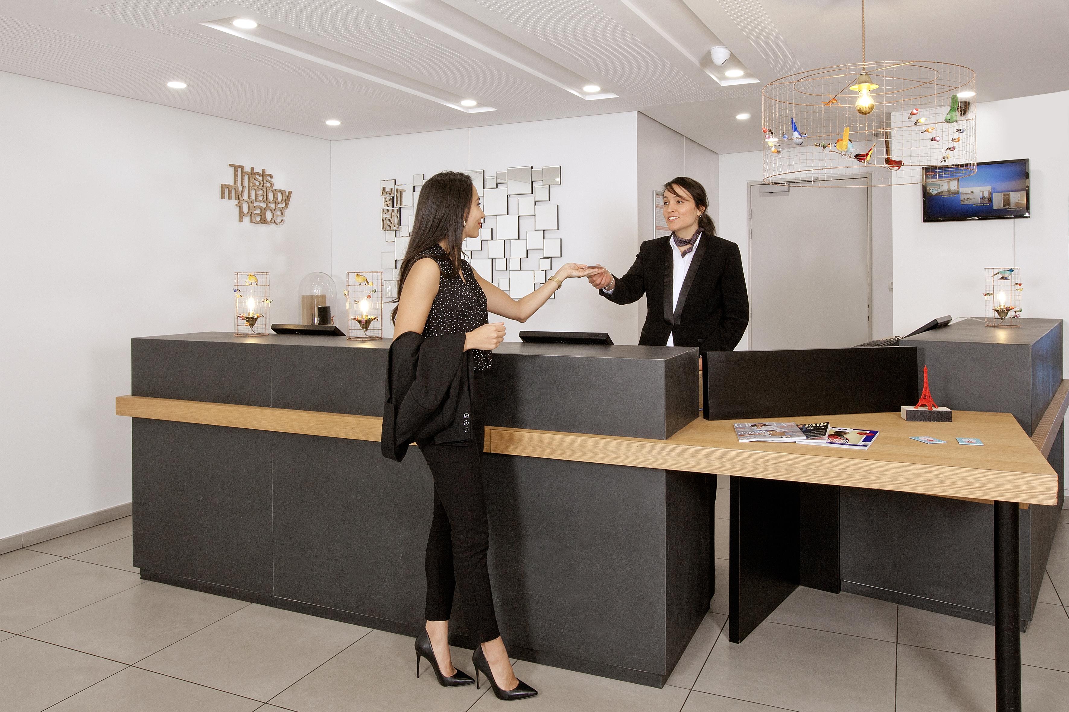 Residhome Asnieres Exteriér fotografie